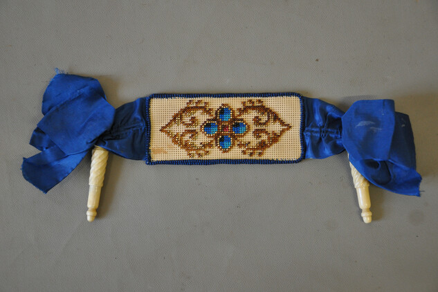 Dámský ozdobný předmět, PY02030, MF Plasy.